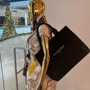 Balenciaga Elegant Black Tote